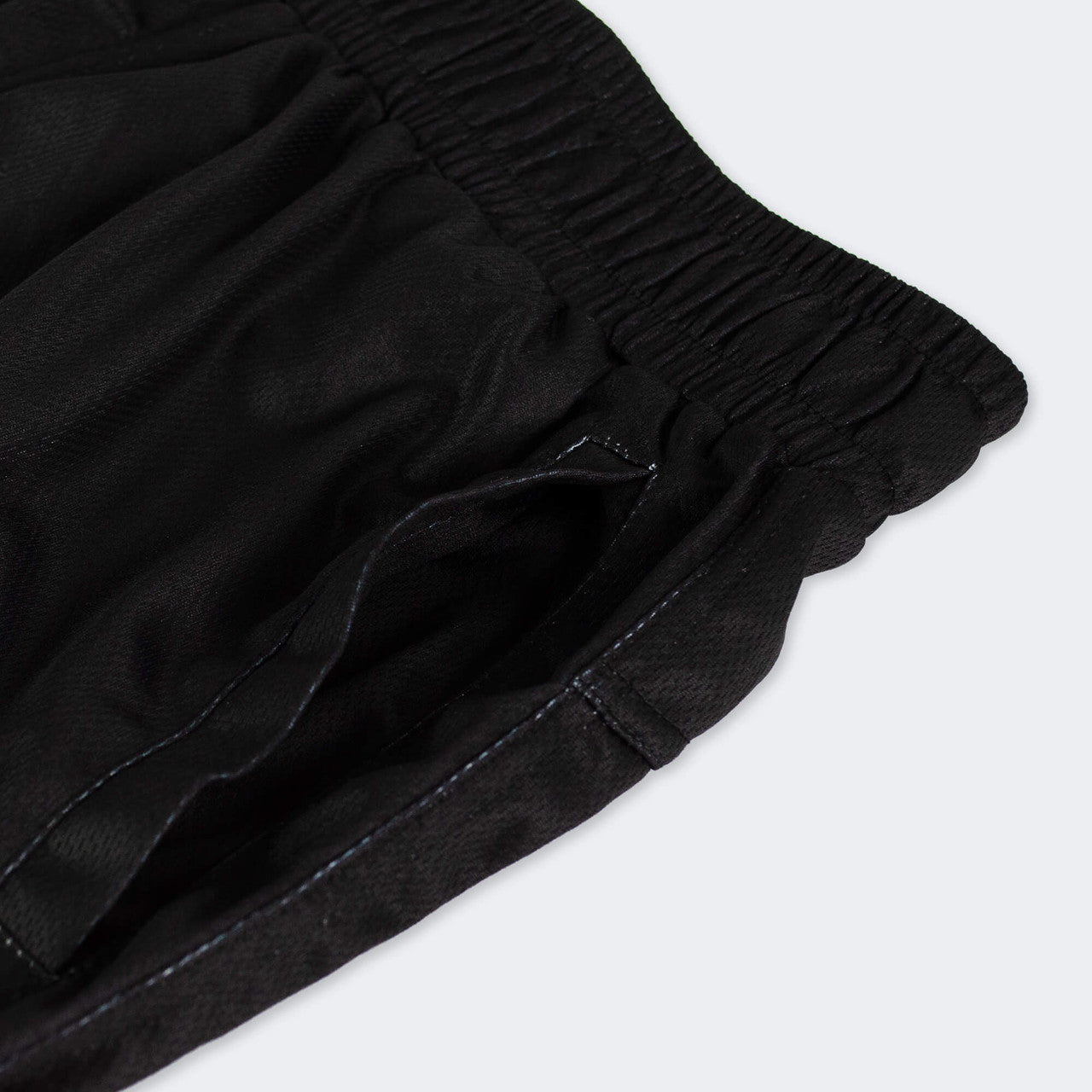 FORM Treningsshorts - Svart