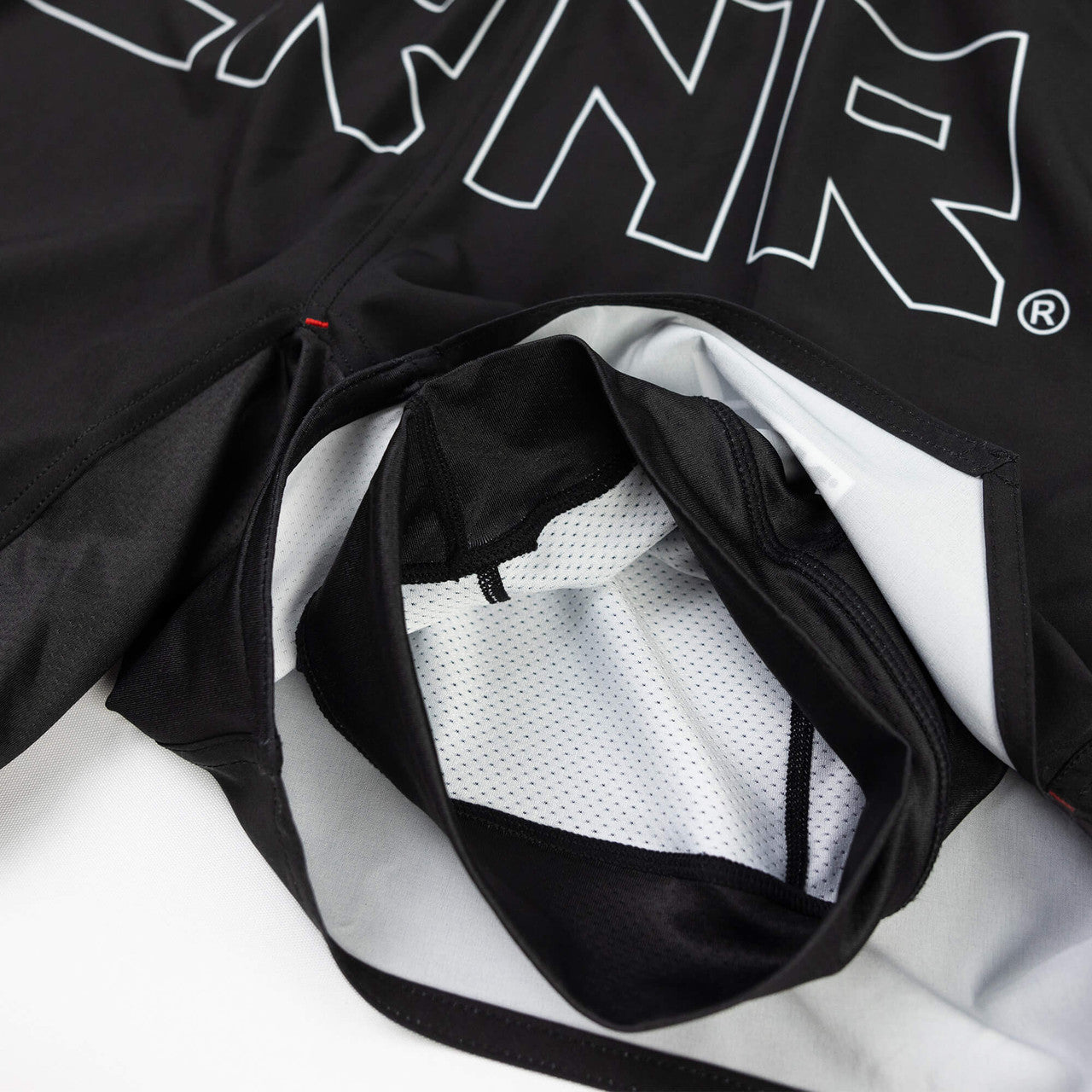 FUNCTIONAL COMBAT SHORTS - Svart