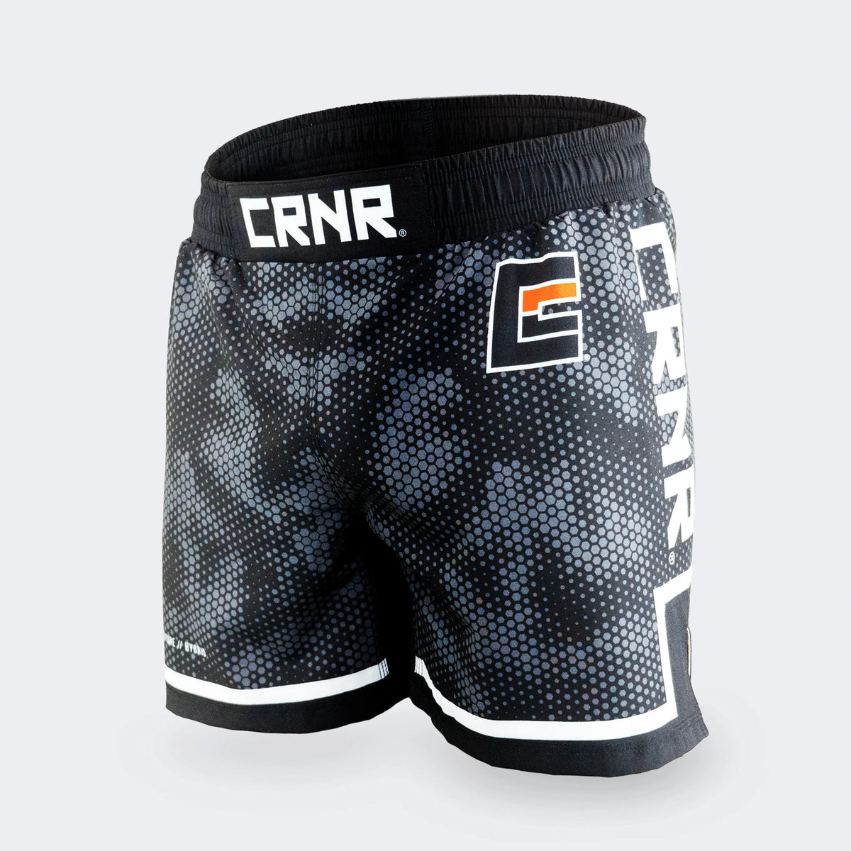 ISOSUTURE Hybrid Fight Shorts – Black